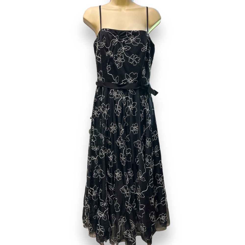 Laundry by Shelli Segal Black Floral Embroidered Mesh Midi Dress Size 6 E5475 - Picture 2 of 16